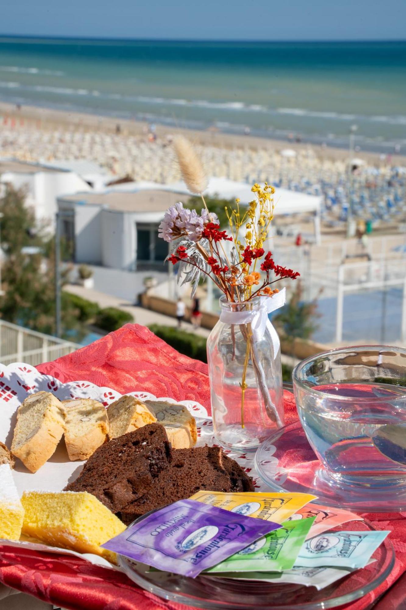 סניגליה Grand Hotel Excelsior מראה חיצוני תמונה