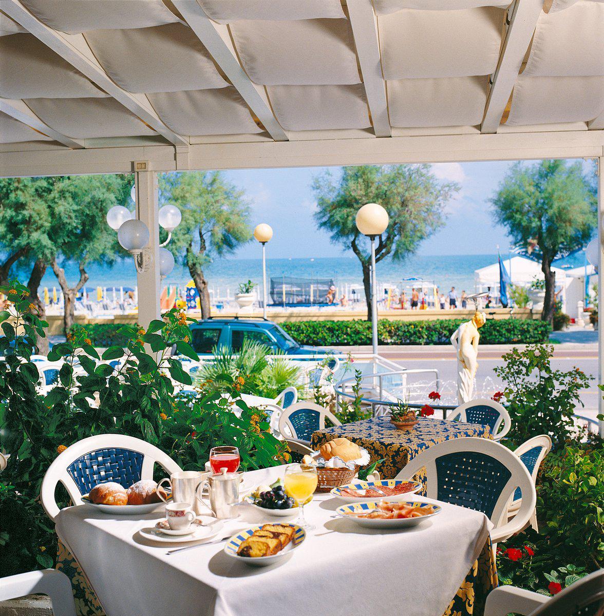 סניגליה Grand Hotel Excelsior מראה חיצוני תמונה
